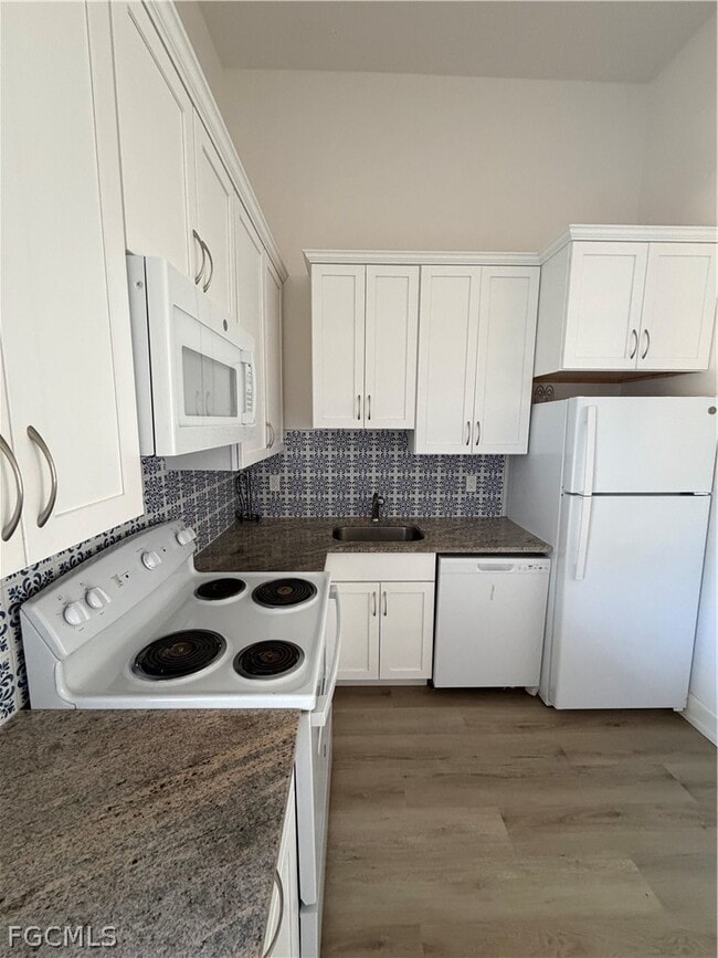 Building Photo - 11621 Tomato Rd