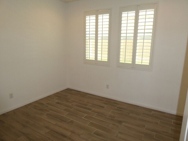 Building Photo - Trestles 4 Bedroom Home with Pool in Canyo...