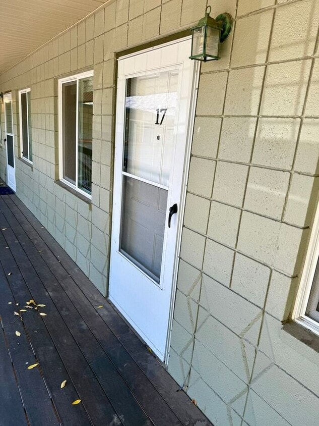 Foto principal - MOVE IN SPECIAL! FIRST 2 WEEKS FREE!!! 1 B...