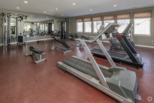 Gimnasio - Mallard Pond Apartments & Condos