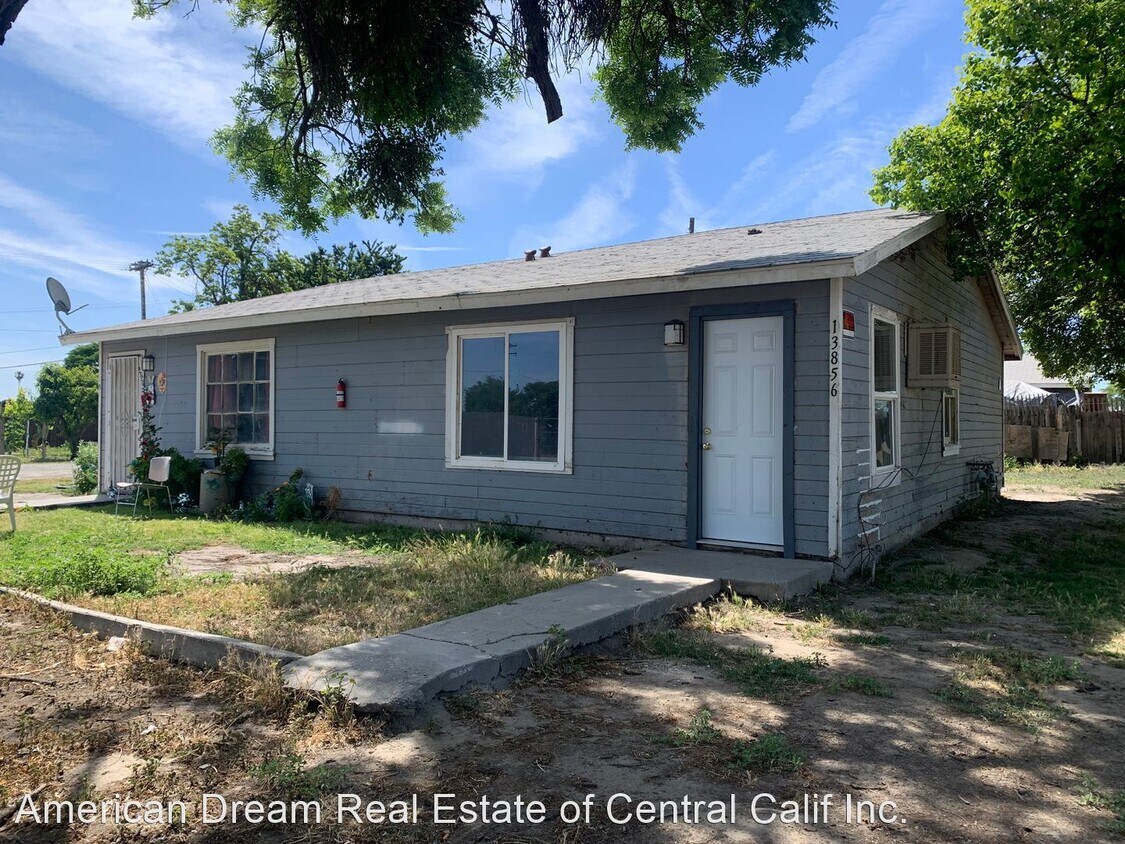 Primary Photo - 1 br, 1 bath House - 13856 Front St.