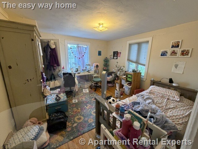 Foto del edificio - 167-169 Summer St Unit #2