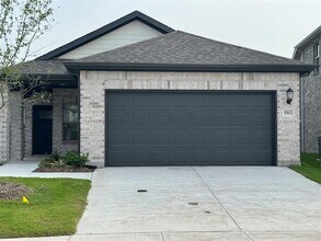 Building Photo - 503 Cottage Wood Dr