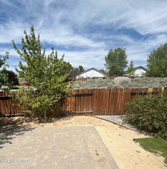 Foto del edificio - 2210 Desert Village Ct