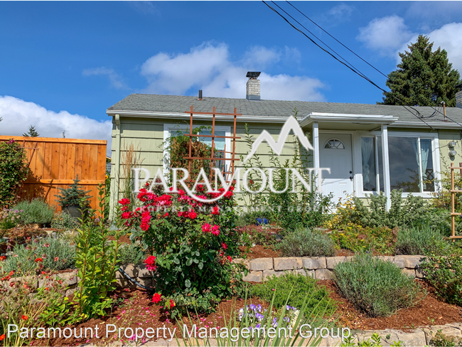 Foto del edificio - 2 br, 1 bath House - 1727 Houston Ave