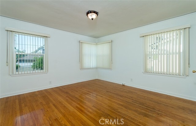 Building Photo - 1648 W Kenneth Rd