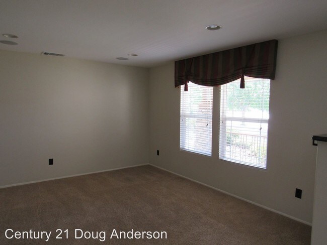 Foto del edificio - 4 br, 3 bath House - ***2113 KRYSTAL AVENUE