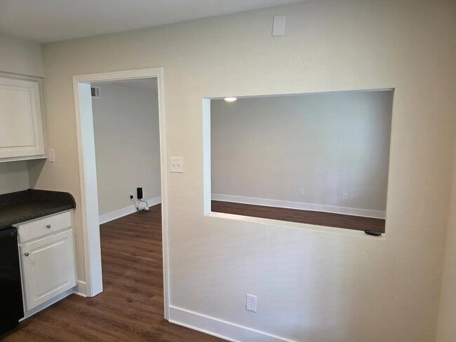 Foto del edificio - 806 Park Lane