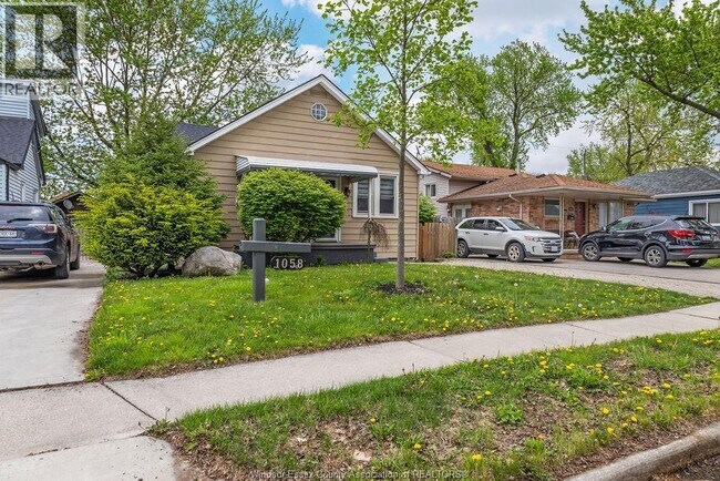 Photo du bâtiment - 1058 St Louis Ave