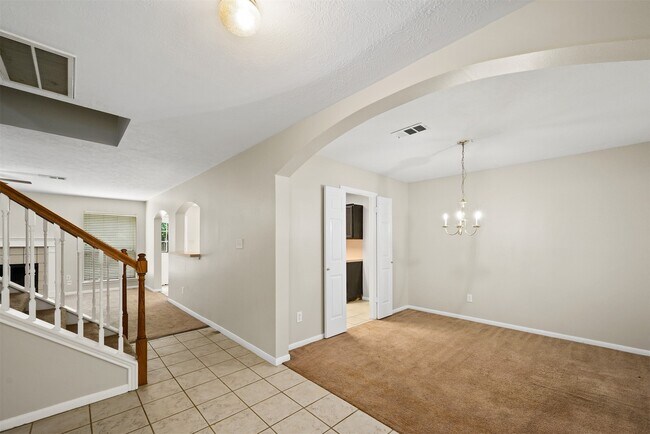 Foto del edificio - 1631 Stonehaven Village Cir