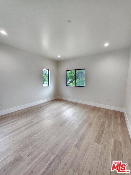 Foto del edificio - 16641 McCormick St