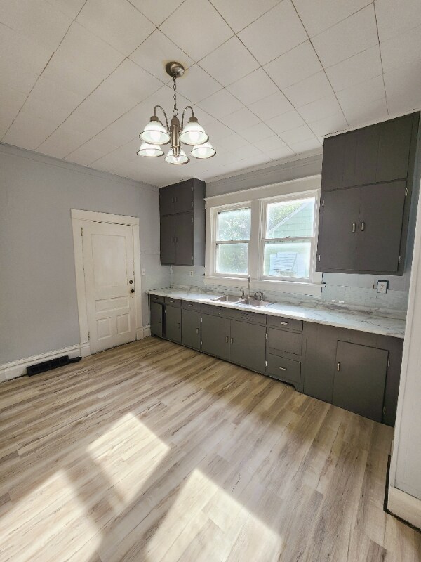 Building Photo - 1439 Whitener St