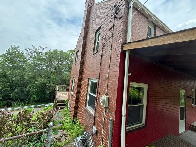 Foto del edificio - Tired of being a renter and want to own yo...
