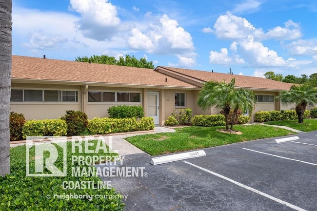 Building Photo - Luxurious Fully Renovated 2 Bed/2Bath Condo