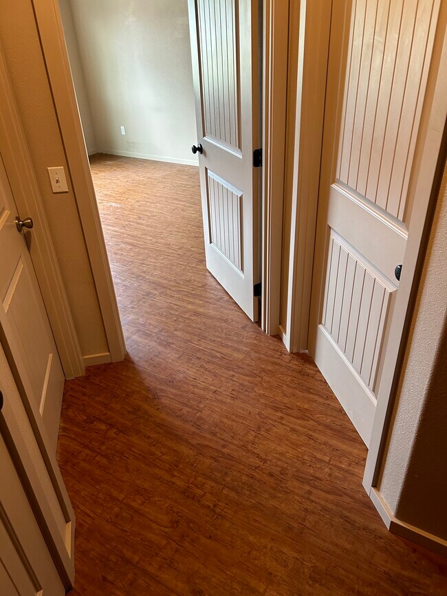 3 Bedrooms upstairs - 595 Jackson St W