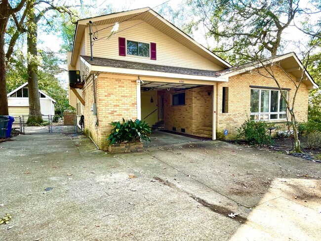 Building Photo - 4785 N Constellation Dr
