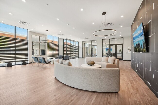 Interior Photo - The Ethan