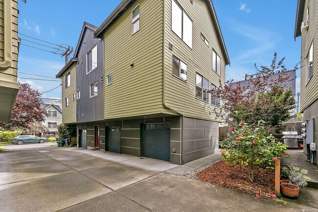 Foto del edificio - 4781 35th Ave S