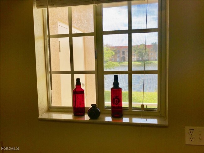 Building Photo - 8342 Bernwood Cove Loop