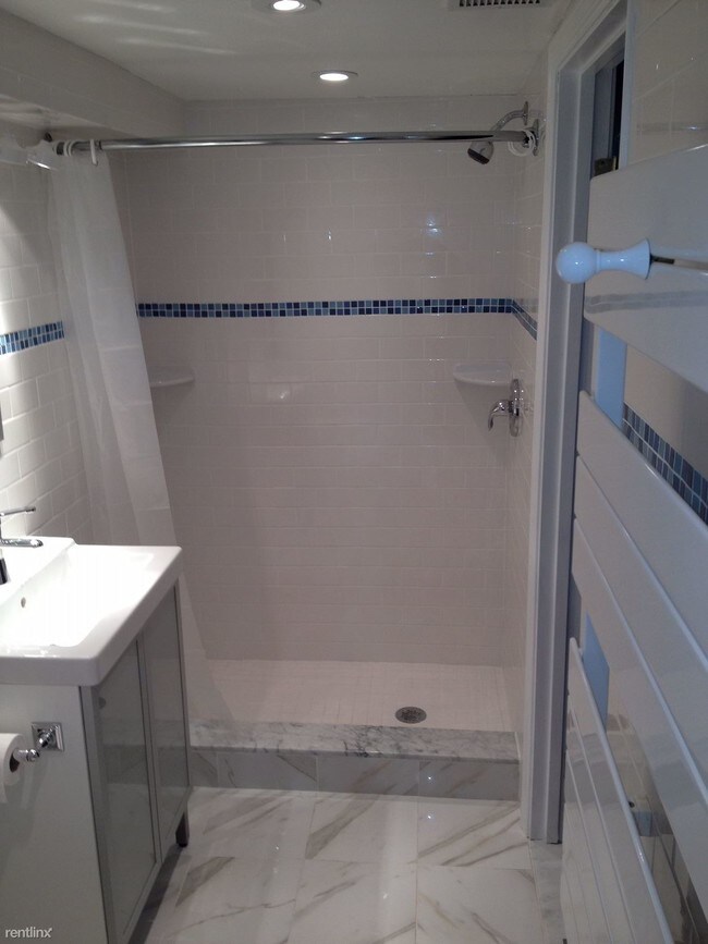 Building Photo - 1 br, 1 bath  - 807 Allison St NW