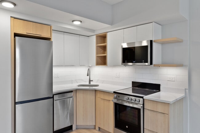 Foto del edificio - 1634 W Howard St