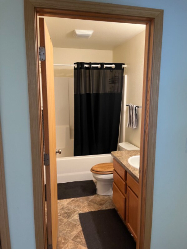 Foto del edificio - 6 L F Baum Rd