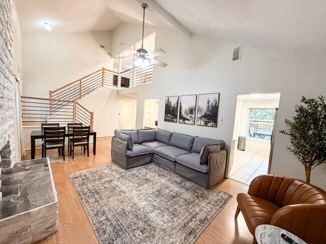 Foto del edificio - 29 Pinewood Forest Ct