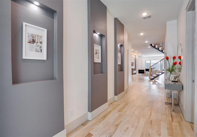 Foto del edificio - 3732 Valley Ridge Rd