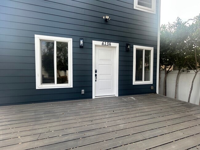 Foto del edificio - 6134 Fair Ave