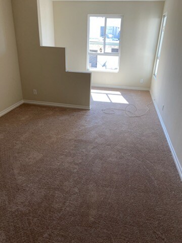 Building Photo - 22859 Del Valle St