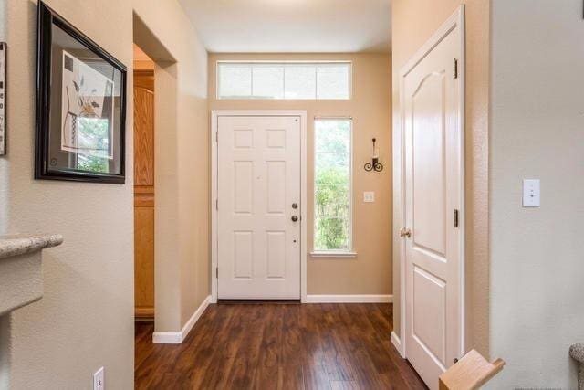 Building Photo - Three Bedroom Home in Gated Community