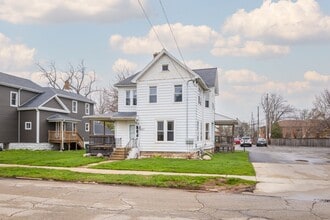 Building Photo - 189 E Merrill Ave