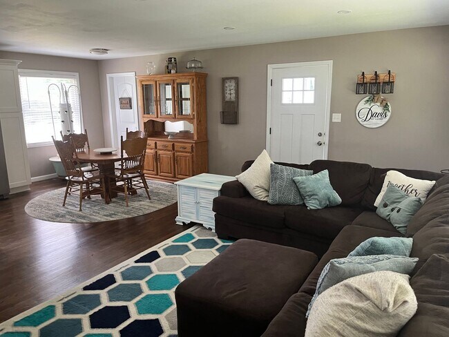 Foto del edificio - Charming 3BR/2BA house