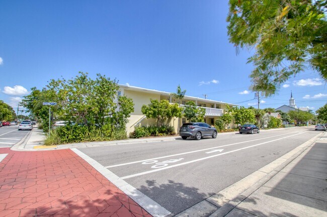 Foto del edificio - 612 2nd Ave S