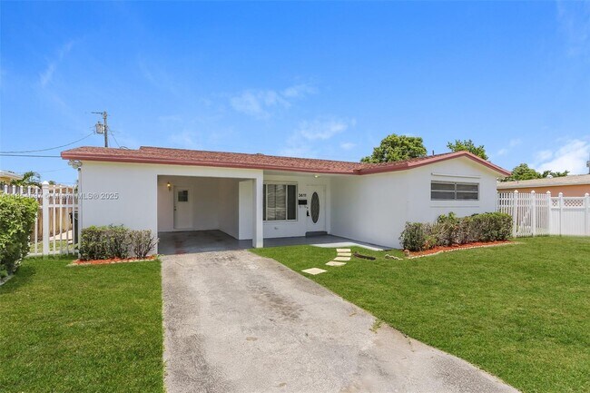 Foto del edificio - 3611 NW 36th St