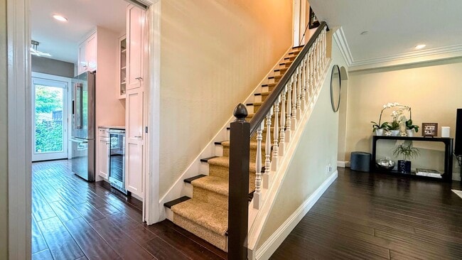 Building Photo - 2BD/3BA - Beautiful Gated Los Altos Condo with Detached Garage & Private Storage