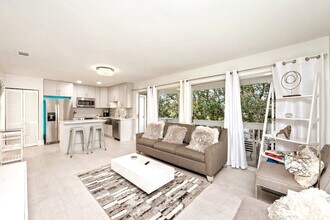 Building Photo - 4000 Gulf Terrace Dr