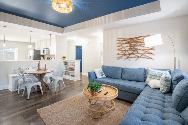 Foto del edificio - PLAN AND SECURE YOUR WINTER GETAWAY NOW, W...