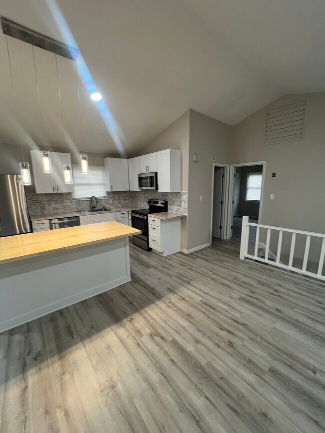 Foto del edificio - 9702 Barkridge Rd