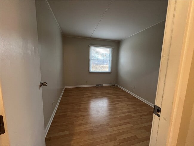 Foto del edificio - 103 Renwick Ln