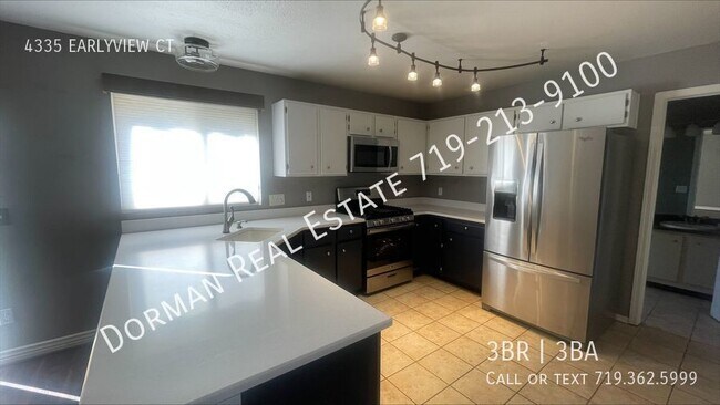 Building Photo - Single family with fireplace