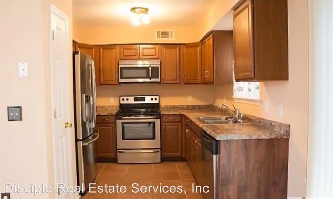 Building Photo - 4 br, 2 bath House - 112 Queens Retreat
