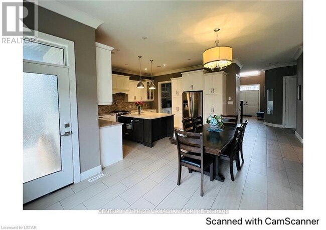 Photo du bâtiment - 1056 Eagletrace Drive