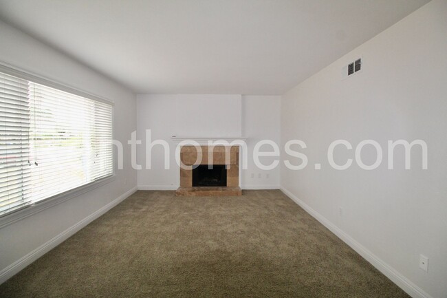 Building Photo - 8606 Capricorn Way