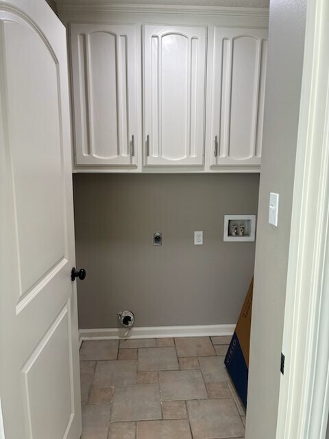 Foto del edificio - 7344 Robinson Dr