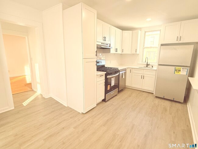 Foto del edificio - 11 Starr Ave