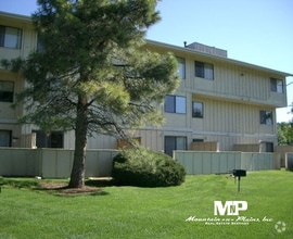 Building Photo - 1705 Heatheridge Rd