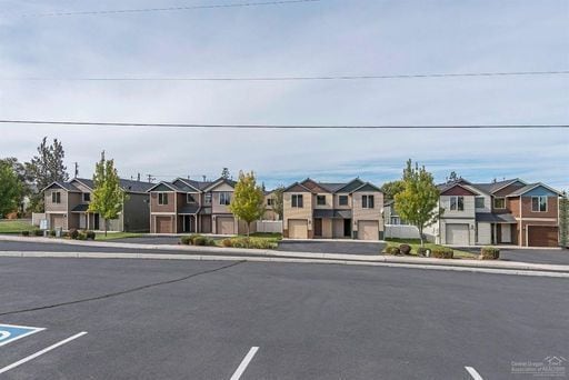 Primary Photo - Redmond Townhome