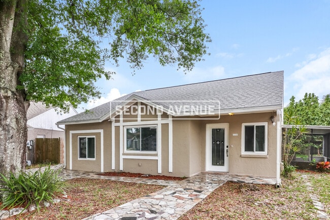 Building Photo - 12320 Cloverstone Dr