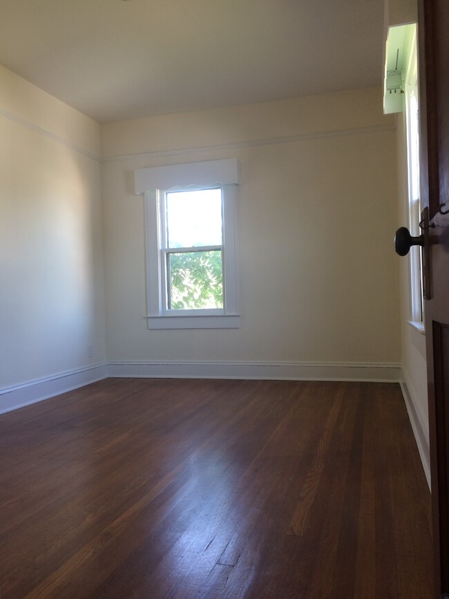 Bedroom 3 - 221 3rd Ave.